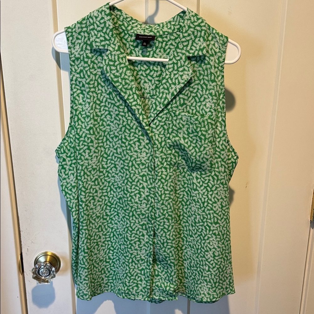 Who What Wear Green and White Patterned Blouse